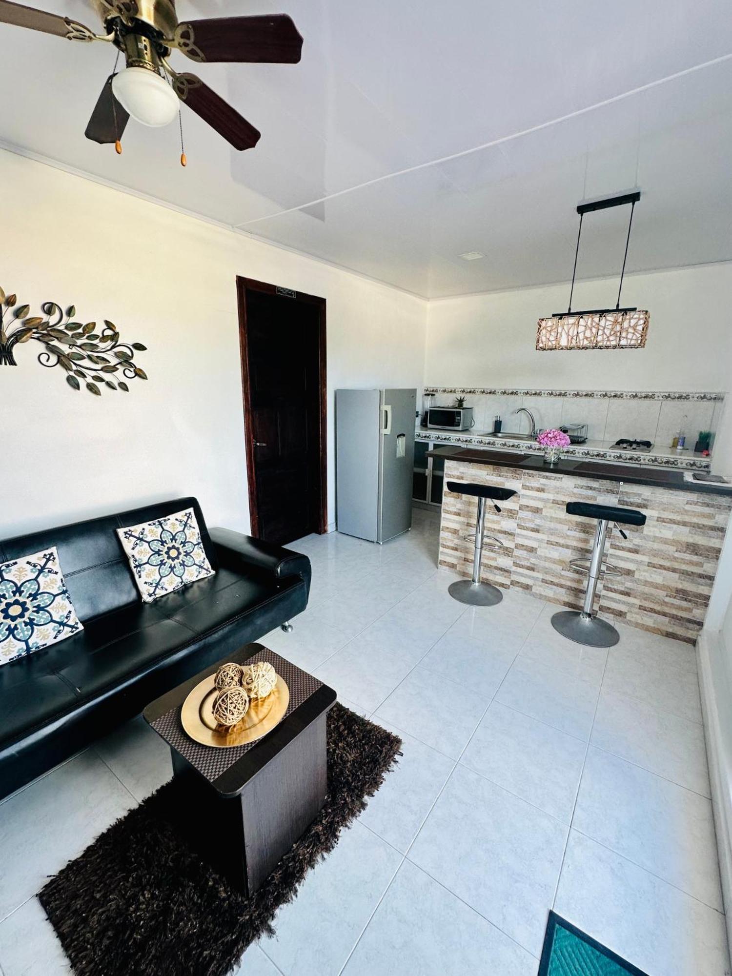 Posada Lkjay Providencia Isla 外观 照片