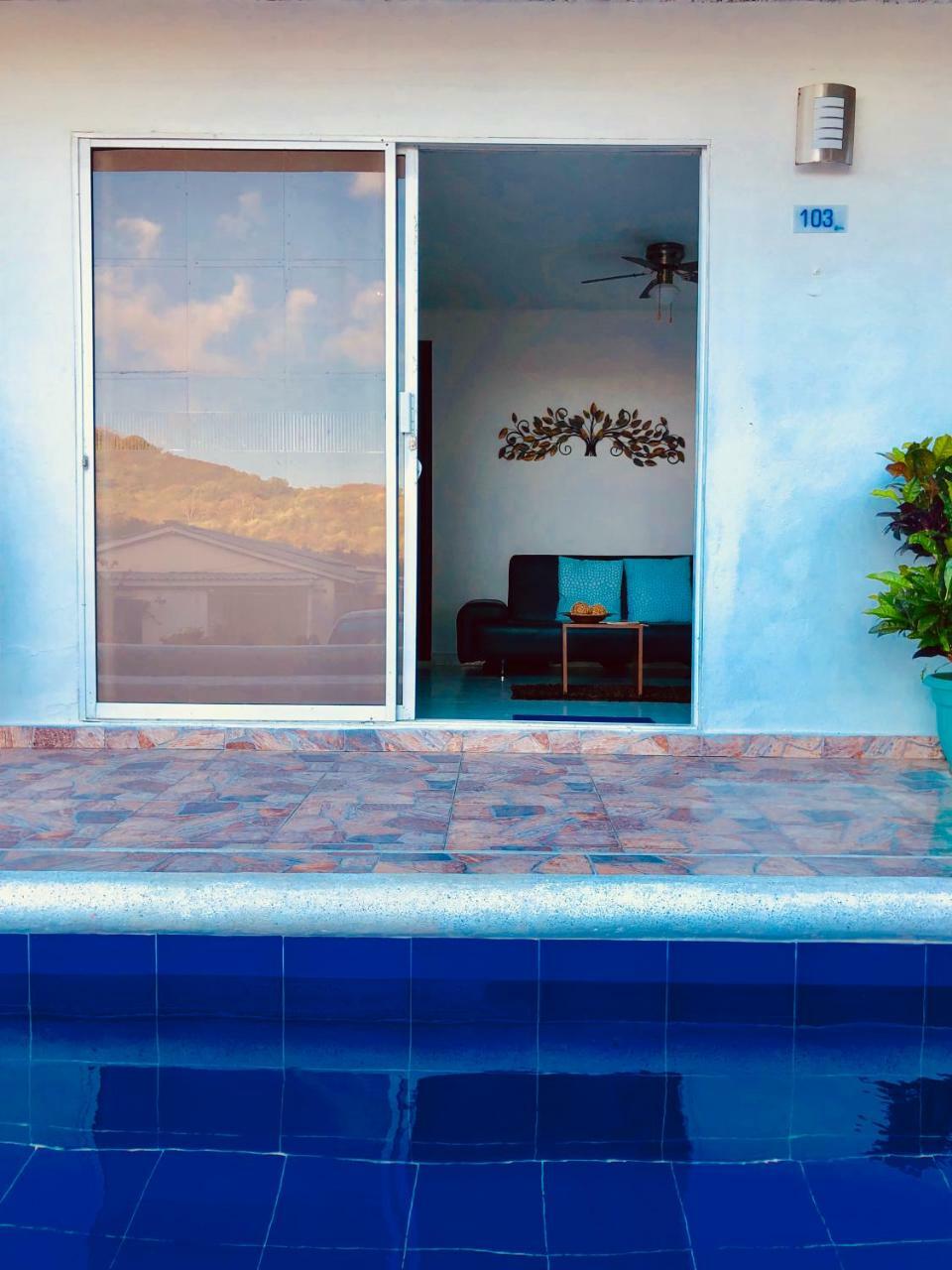 Posada Lkjay Providencia Isla 外观 照片